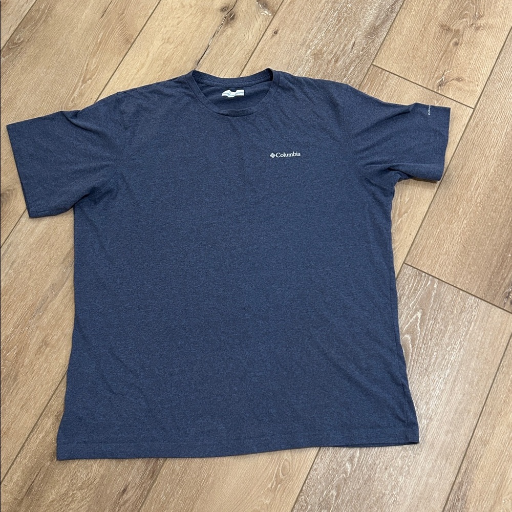 Columbia Navy Crew Neck T-Shirt
